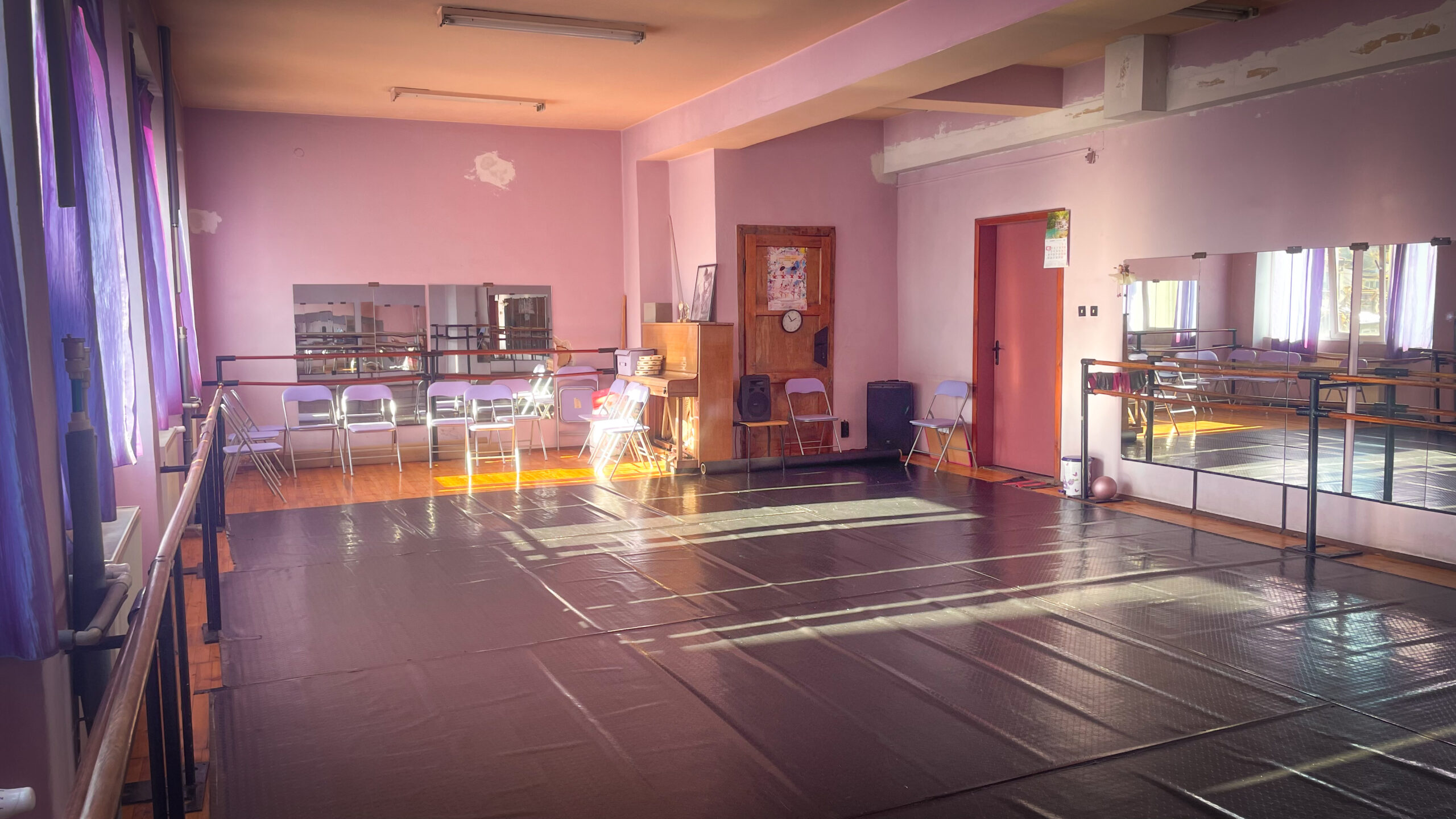 Конферентна зала 8-и декември